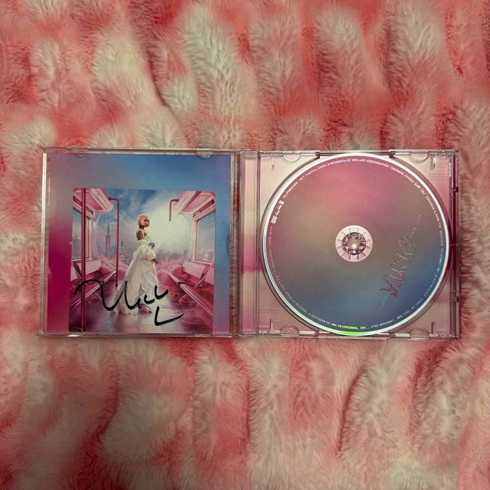 SIGNED - Nicki Minaj Pink Friday 2 CD